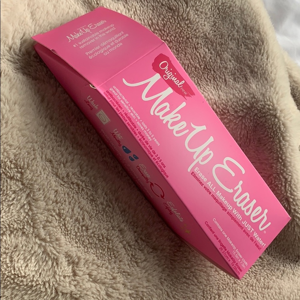 Makeup Eraser NWT